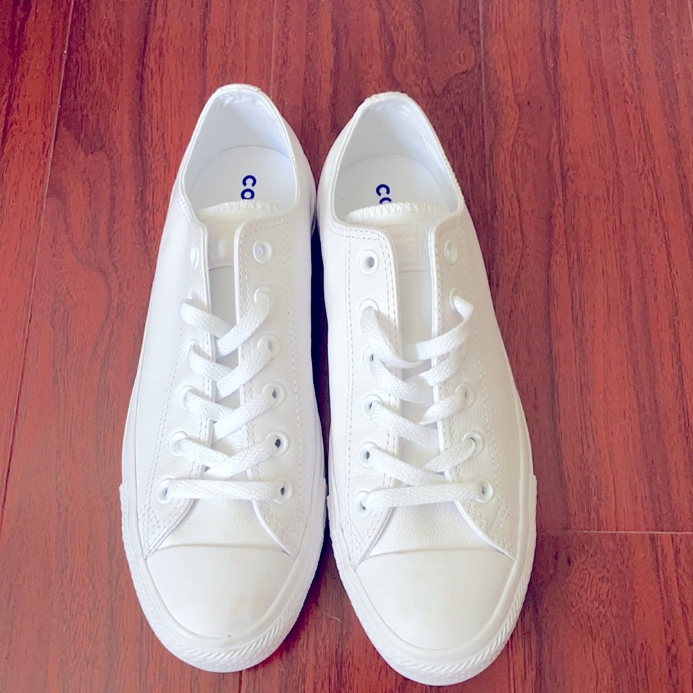 Never been worn white leather Converse All Star